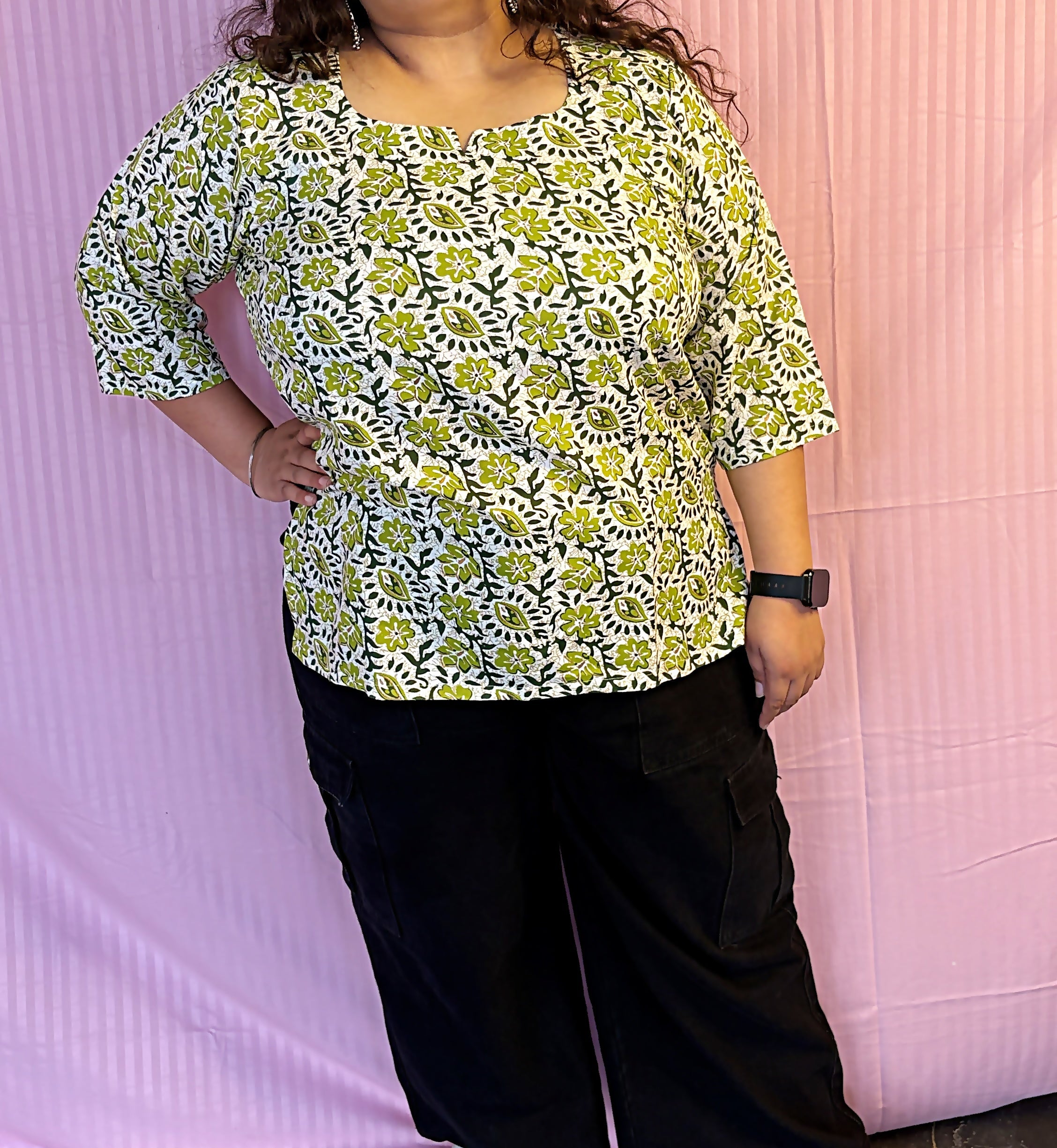 Wildflower– Dramatic as it's Name - Cotton Short Kurti